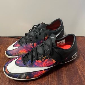 Multicolored indoor nike futsol shoes, mens size 8.5.